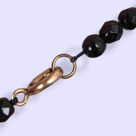Vintage Graduated Black Glass Beaded Necklace - Picture 4 of 5
